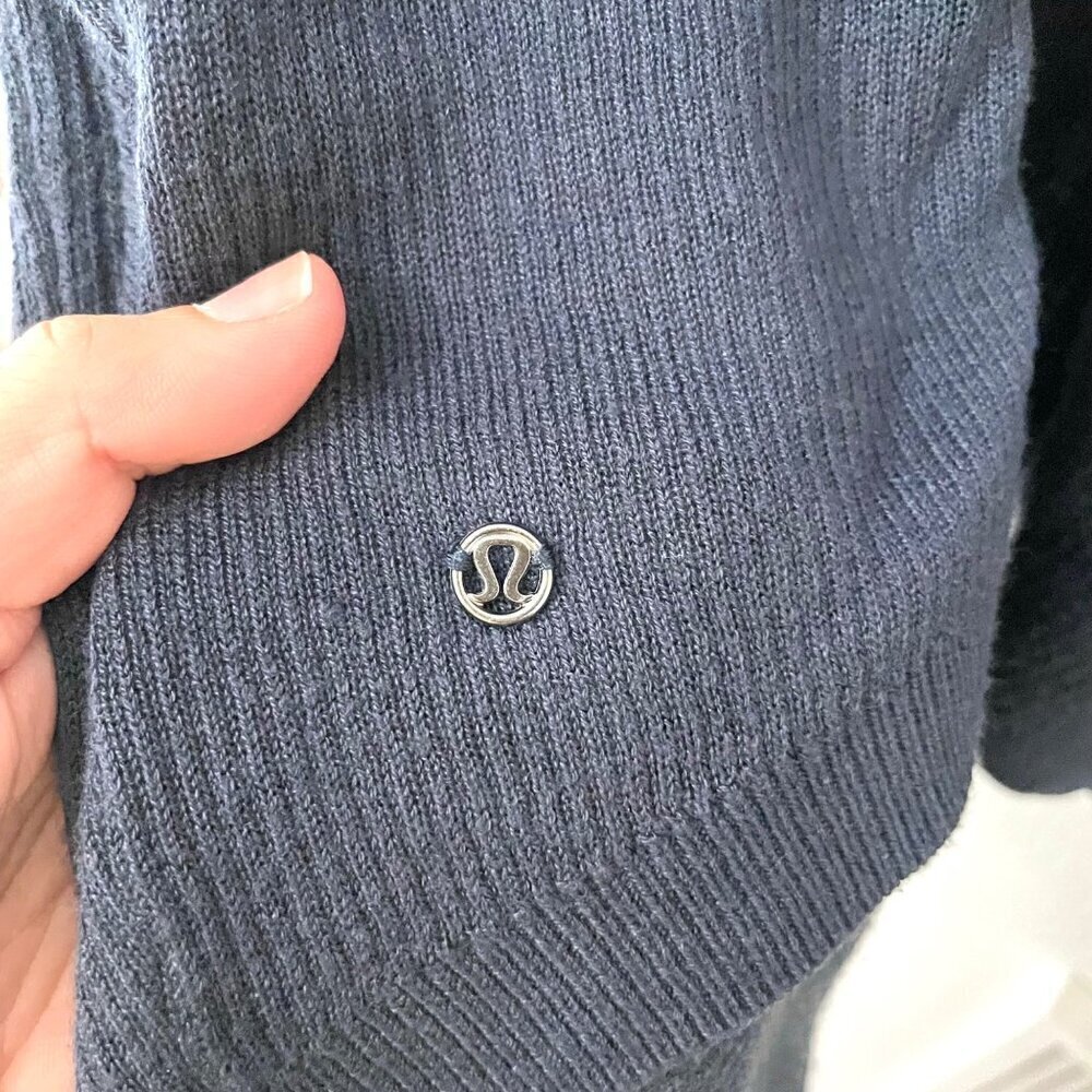 Lululemon Cabin Yogi Wrap Inkwell Cardigan Size 6 - Picture 6 of 6